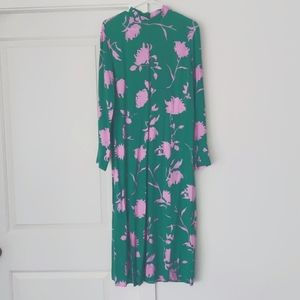 H&M Green and Pink Floral Midi Dress US10